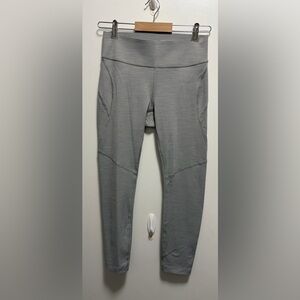 Outdoor Voices TechSweat Core 7/8 Leggings in heather grey Women’s size medium